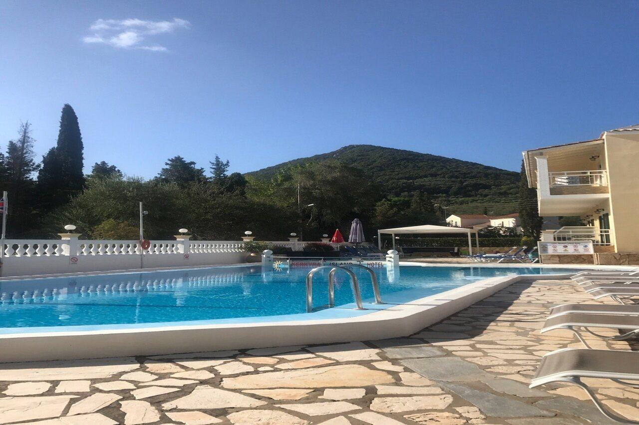 Kerkyra Beach Hotel & Apartments Benitses  Exterior foto