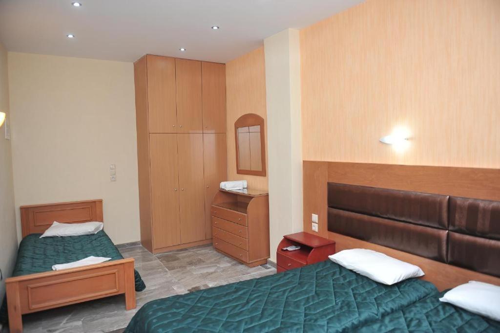 Kerkyra Beach Hotel & Apartments Benitses  Exterior foto